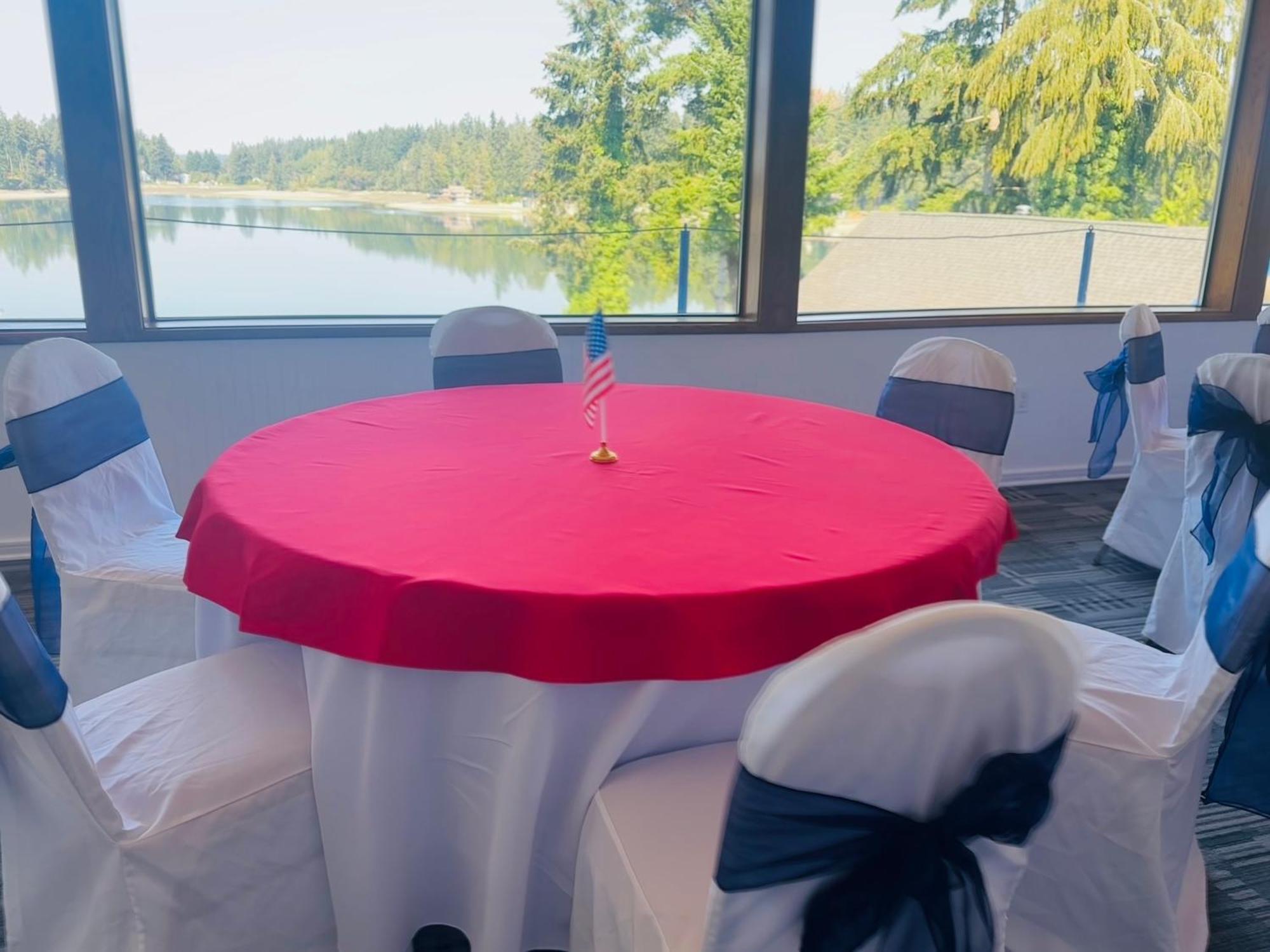 Oyster Bay Inn & Suites Бремертън Екстериор снимка